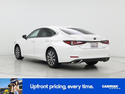 White 2019 Lexus ES 350