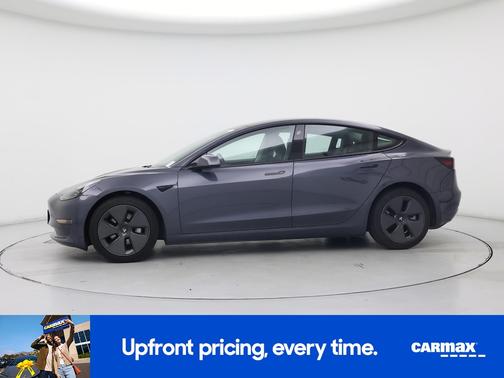 Gray 2023 Tesla Model 3 Long Range
