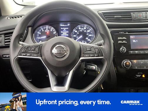 2017 Nissan Rogue Sport S