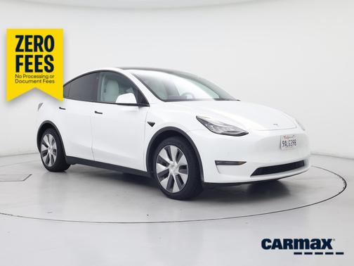 White 2022 Tesla Model Y Long Range