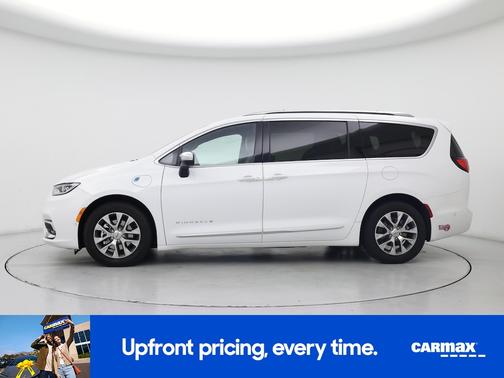 2023 Chrysler Pacifica Hybrid Pinnacle
