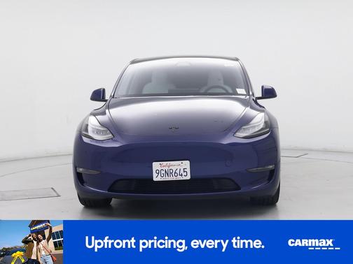 Blue 2023 Tesla Model Y Performance