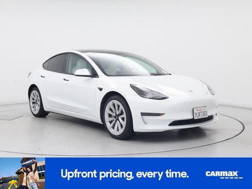 White 2023 Tesla Model 3