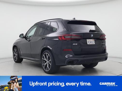 Black 2022 BMW X5 sDrive40i