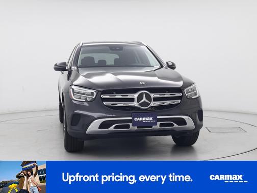 Gray 2022 Mercedes-Benz GLC 300