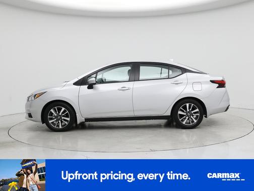 2022 Nissan Versa SV