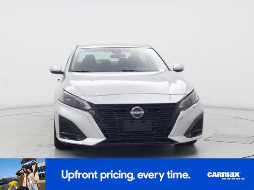 Silver 2023 Nissan Altima S