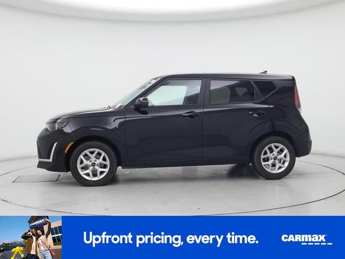Black 2025 Kia Soul LX