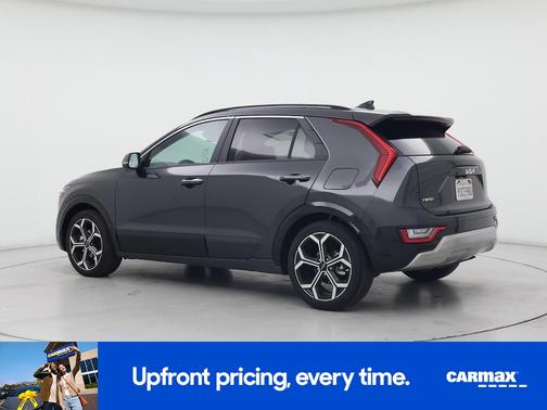 Gray 2025 Kia Niro SX Touring