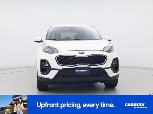 White 2021 Kia Sportage LX