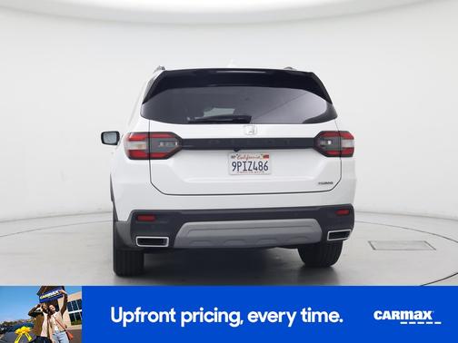 White 2025 Honda Pilot Touring