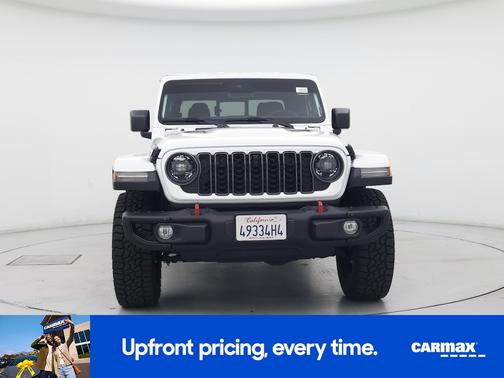 White 2025 Jeep Gladiator Rubicon X