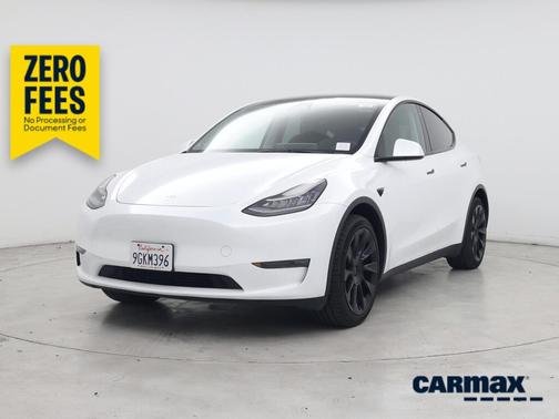 White 2023 Tesla Model Y