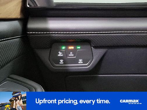 2024 Volkswagen Atlas SE w/Tech