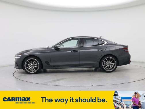 2022 Genesis G70 2.0T