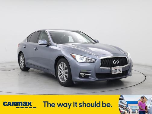 2017 INFINITI Q50 Premium