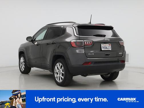Gray 2023 Jeep Compass Latitude Lux