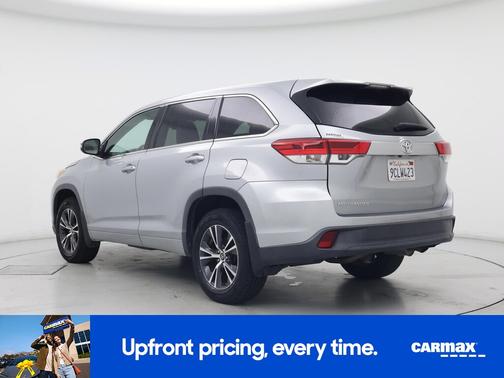 Silver 2017 Toyota Highlander LE