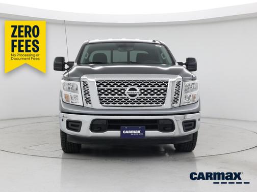 Gray 2018 Nissan Titan SV