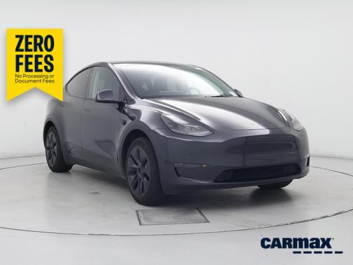 Gray 2024 Tesla Model Y Long Range