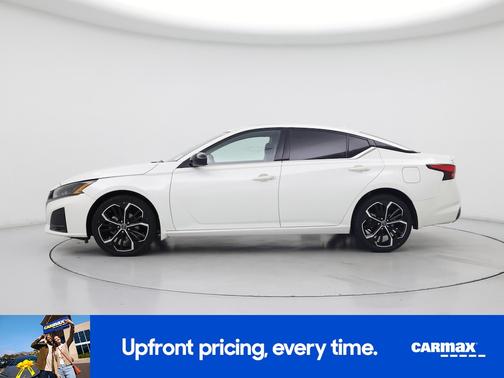 2023 Nissan Altima SR