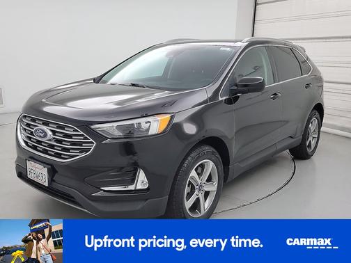 Black 2022 Ford Edge SEL