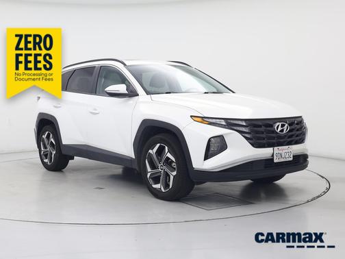 White 2023 Hyundai TUCSON SEL