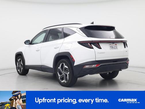 White 2023 Hyundai TUCSON SEL