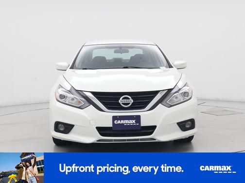 2017 Nissan Altima SV