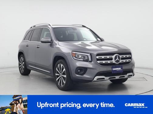 Gray 2022 Mercedes-Benz GLB 250