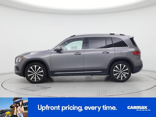 Gray 2022 Mercedes-Benz GLB 250