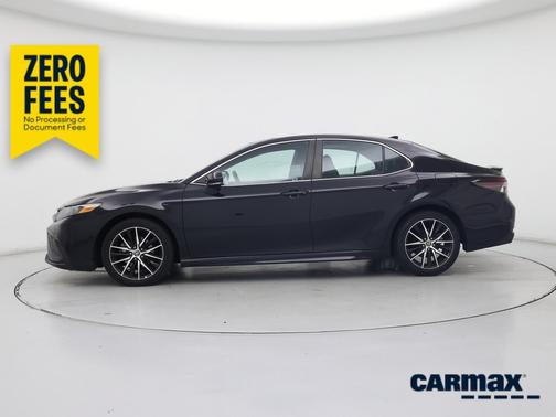 Black 2021 Toyota Camry SE