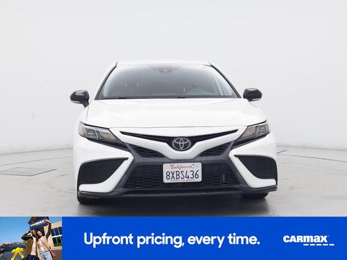 White 2021 Toyota Camry SE Night Shade
