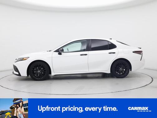 White 2021 Toyota Camry SE Night Shade