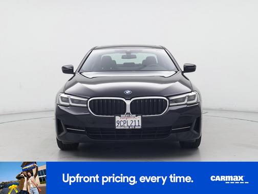 Black 2022 BMW 530e