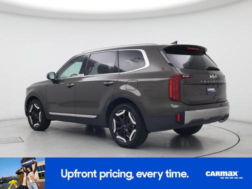 Gray 2025 Kia Telluride S