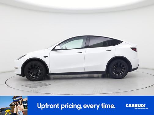 White 2023 Tesla Model Y Long Range