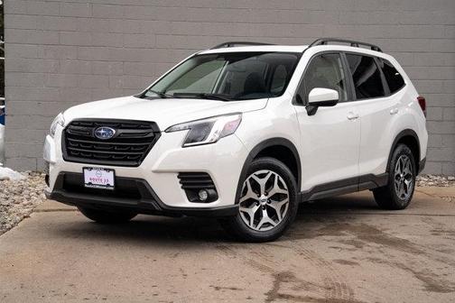 2024 Subaru Forester Premium