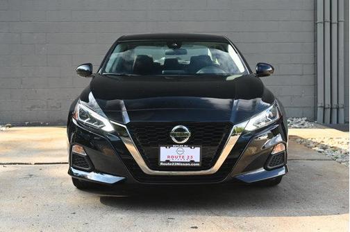2022 Nissan Altima SR Intelligent AWD