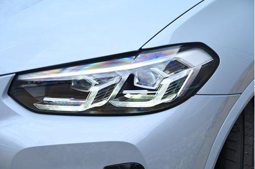 2022 BMW X4 M40i