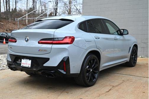 2022 BMW X4 M40i