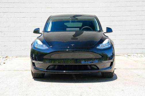 Solid Black 2022 Tesla Model Y Long Range Dual Motor All-Wheel Drive