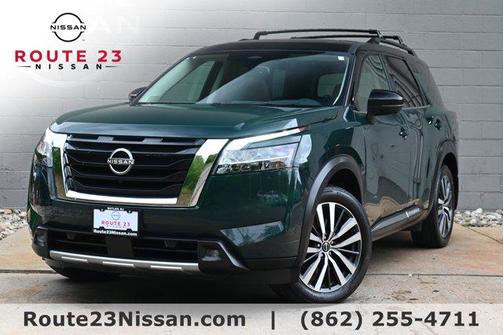 2022 Nissan Pathfinder Platinum 4WD