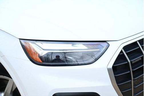 2023 Audi Q5 40 Premium