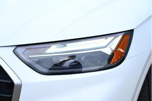 2023 Audi Q5 40 Premium