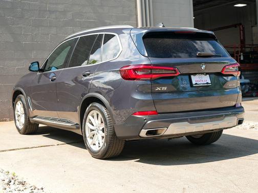 Arctic Gray Metallic 2019 BMW X5 xDrive40i