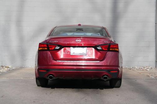 Scarlet Ember Tintcoat 2023 Nissan Altima 2.5 SV