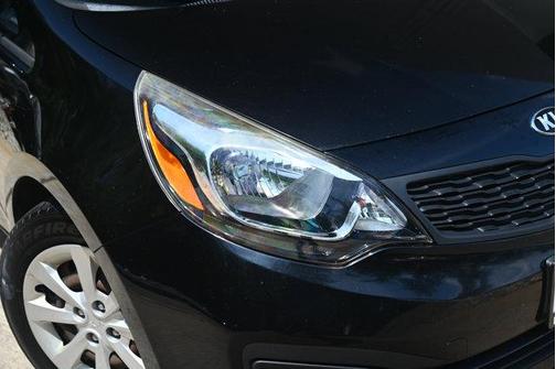 2015 Kia Rio LX