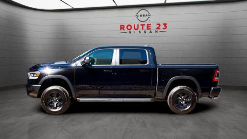Diamond Black Crystal Pearl 2021 RAM 1500 Rebel
