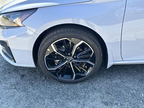 2025 Nissan Altima SR AWD